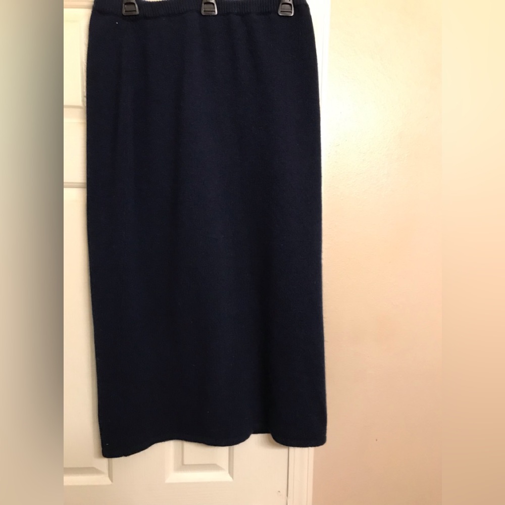 Adrienne Vittadini for Bergdorf Goodman Wool Pull On Midi/Maxi Skirt. EUC Size L